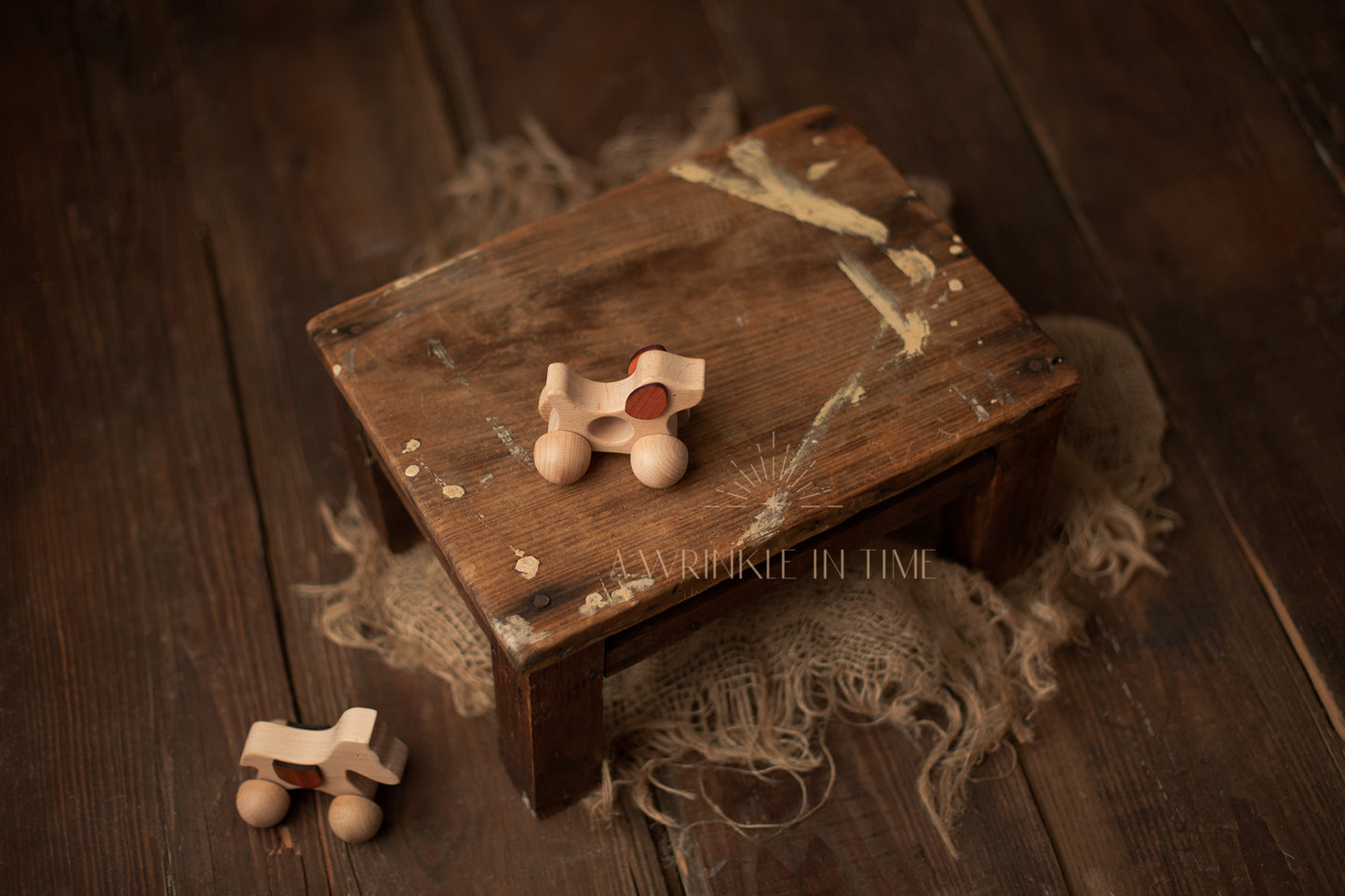 WOODEN HORSE TOY