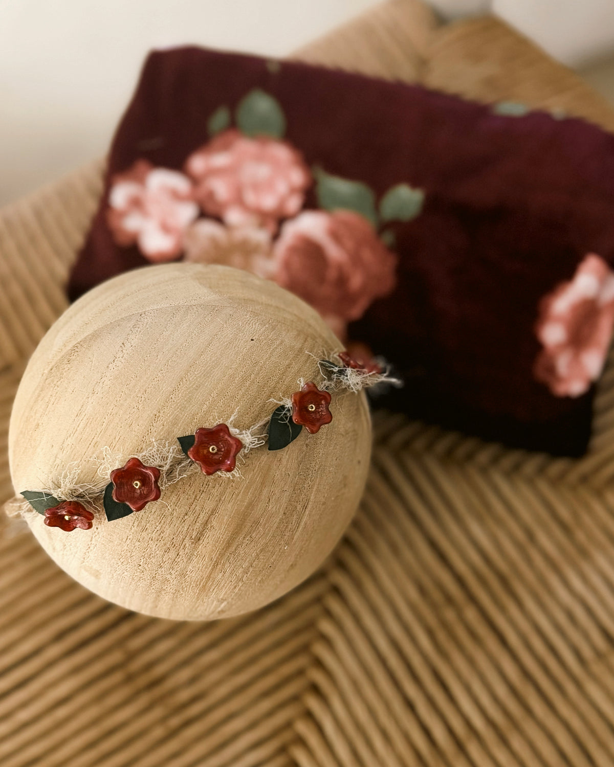 ANTIQUE BURGUNDY BLOOMS