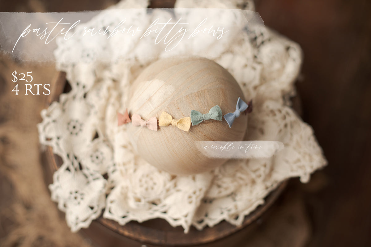 Bitty Bows (several colors)