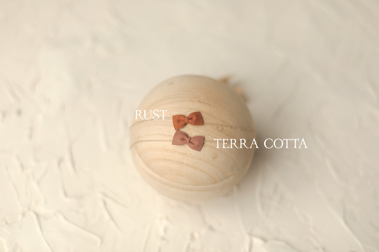 Single Suede Bitty Bow Band